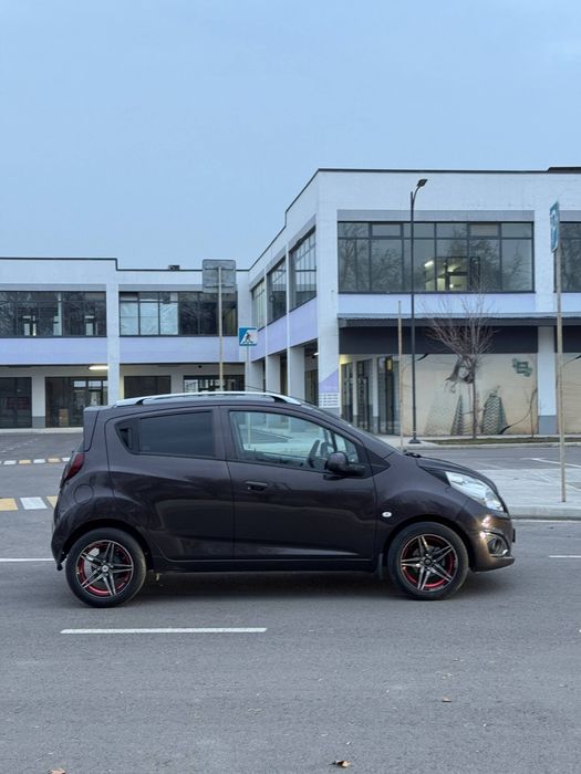 Продаётся спарк автомат 2018