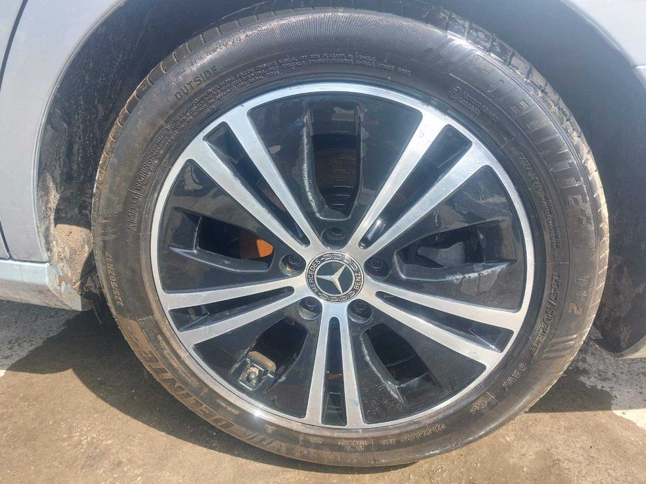 Оригинални алуминиеви джанти 17'' за Mercedes-Benz W213 Facelift E220d 2020 - 2023