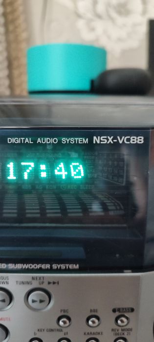 Продам музыкальный центр Aiwa