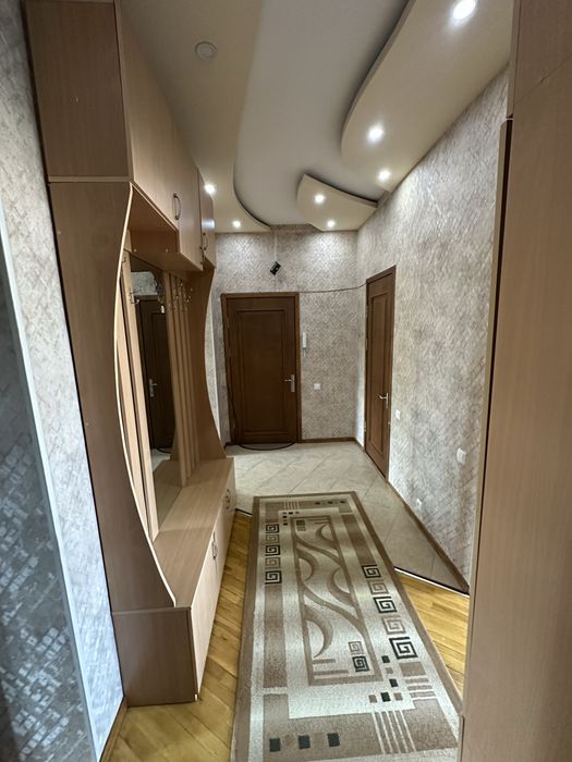 Продается 3ком квартира высокопотолочка в центре 72м2
