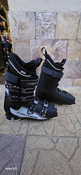 Ски обувки Fischer