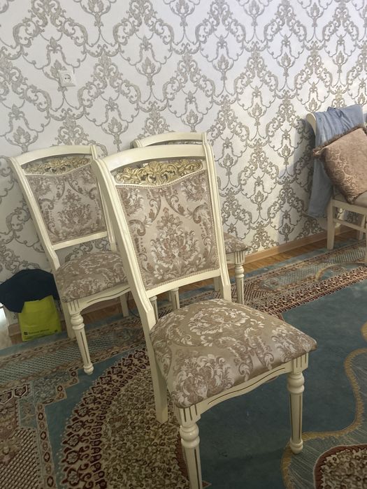 Продаем столы . Шиели