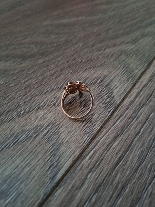 золотое кольцо 585 пробы