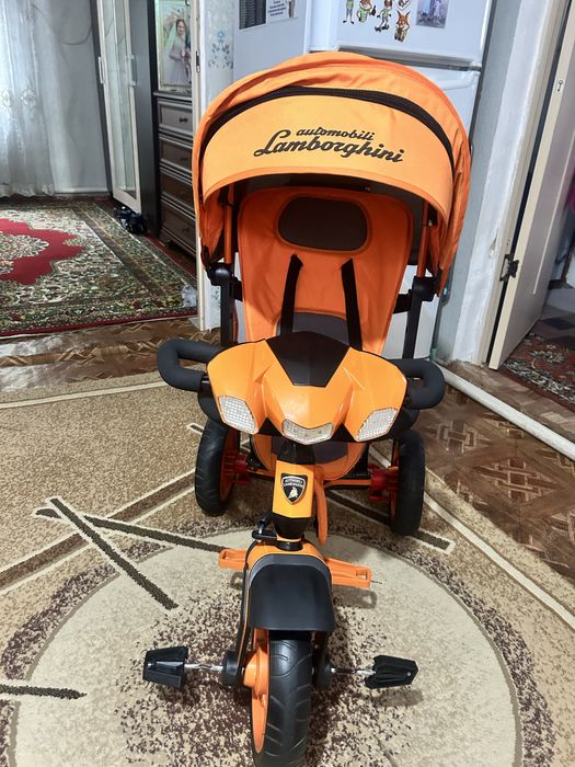 Детский трехколесный велосипед