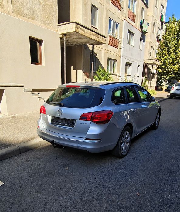 Opel Astra J  2014 Diesel înmatriculat