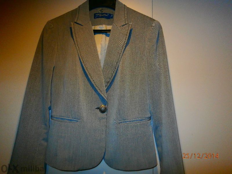 пролетно- есенен костюм