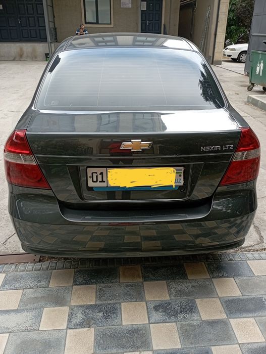Срочно Нексия 3 сотилади