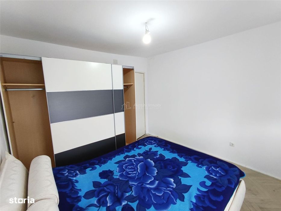 Apartament 2 cam. in Moldova Noua