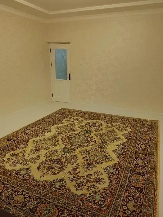 Yunusobod 18-kvartal 2 xona