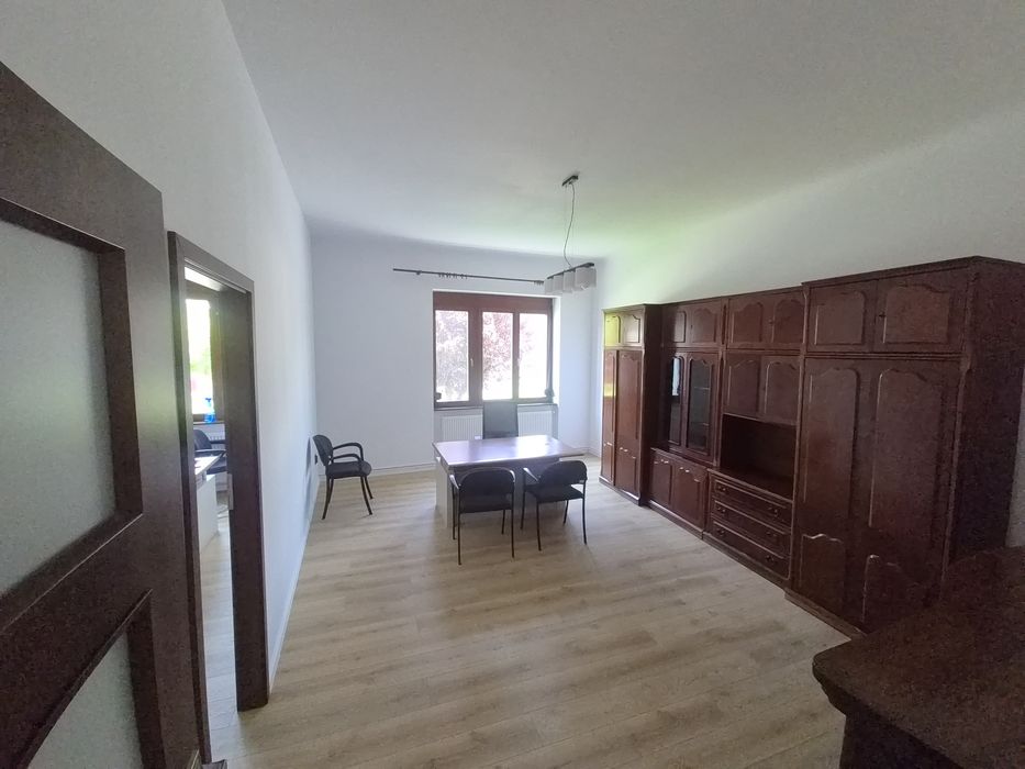 Spatiu birouri 200mp pt inchiriere zona centrala +parcari
