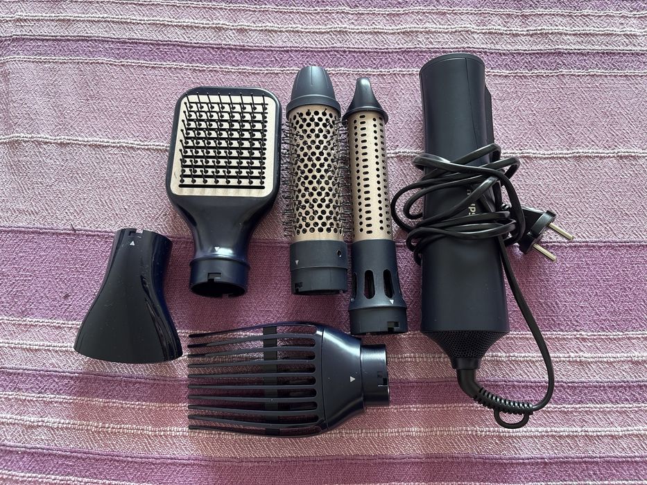 Perie cu aer cald Philips