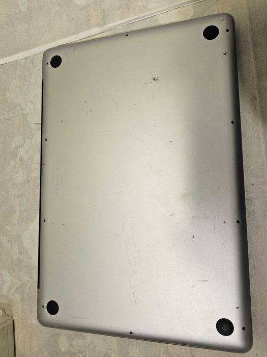 Apple Macbook pro "15 A1286 defect incomplet dezmembrez