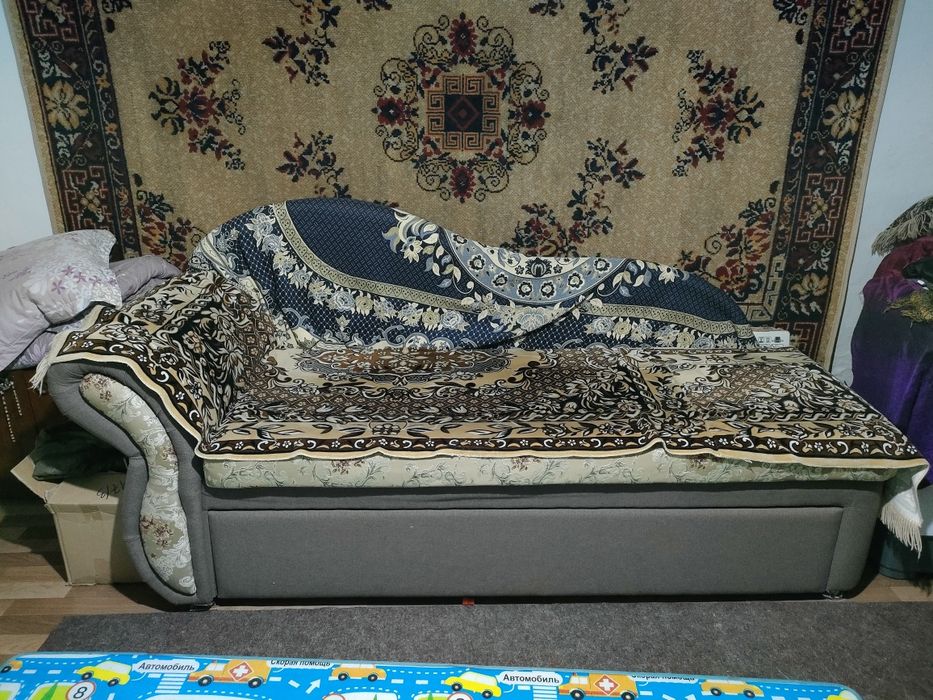 Продается раскладной диван-тахта