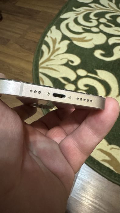 iPhone 13 pink 128 без связи
