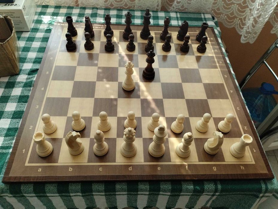 Шахматни фигури - Стаунтон 6