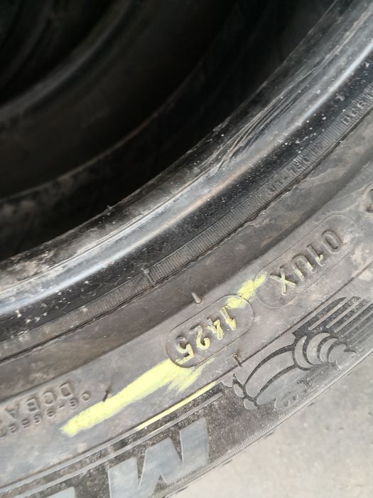 205 55 19 цола гуми като нови дот 25 Michelin