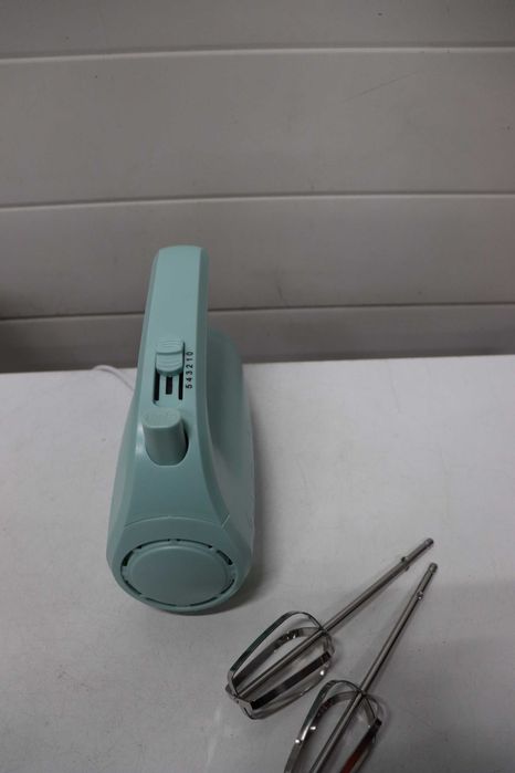 Elite Gourmet EHM003M Ultra Power Електрически миксер, 5 скорости