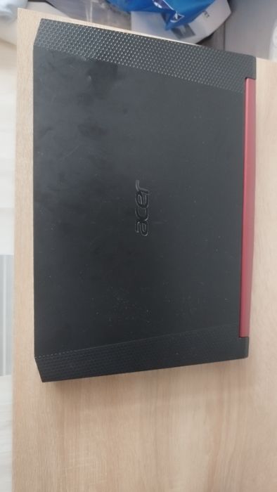 Acer Nitro 5  лаптоп