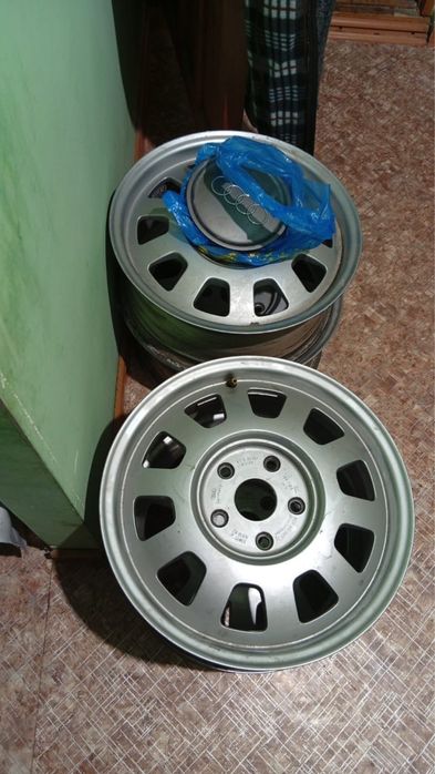 Диски хорошие 5 дырачные