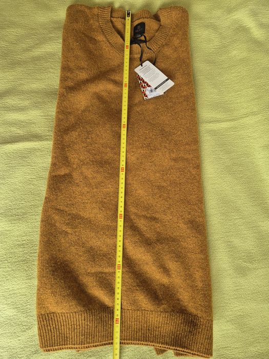 Вълнен пуловер Next,размер  XXL, 70 лв.