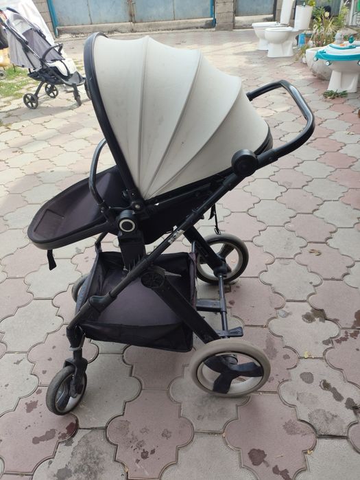 Продам детскую коляску