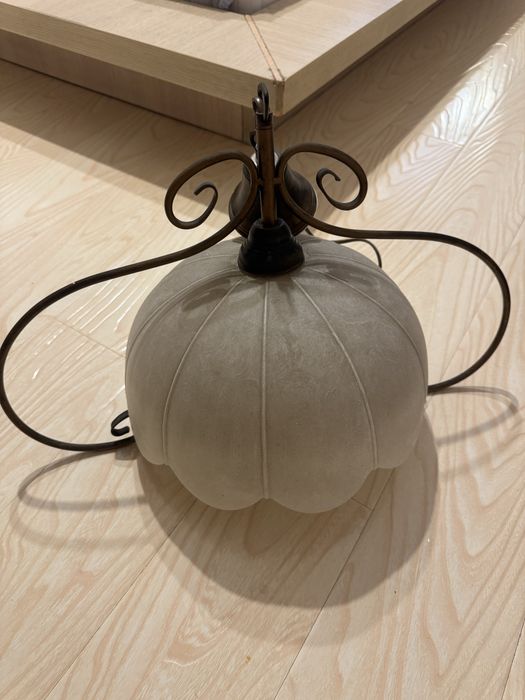 Люстры в отличном состоянии