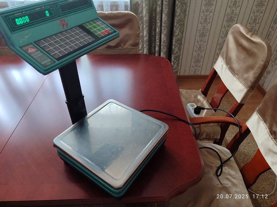 Весы "Питер" настольные 14000тг