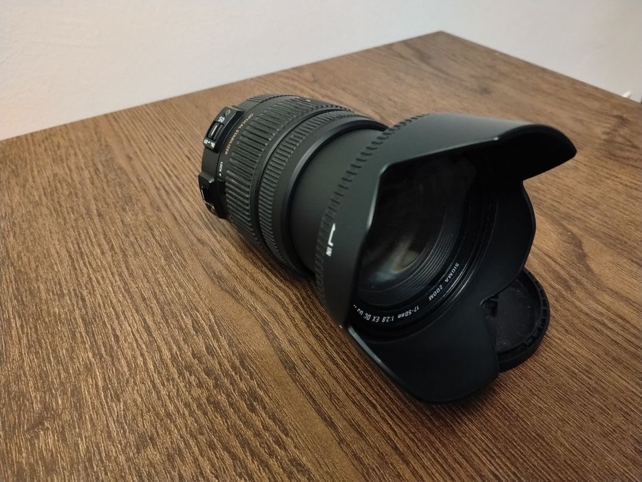 Obiectiv Sigma 17-50 F2. 8 montură Nikon