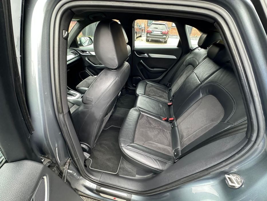 Audi Q3 S Line S-Tronic