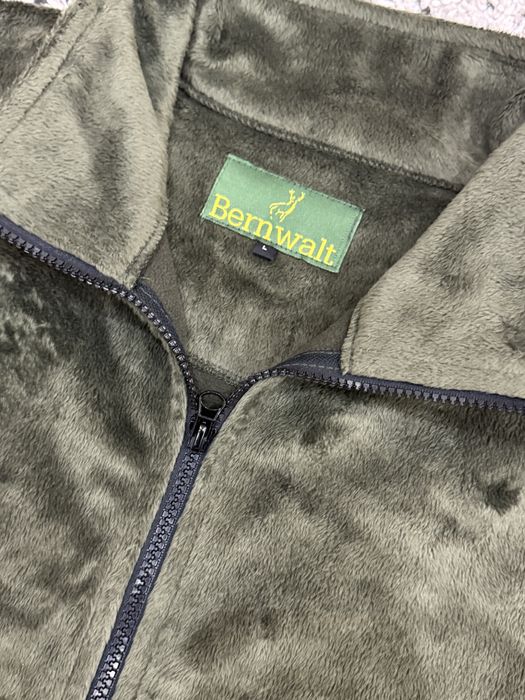 Ловно яке BERNWALT . Размер L