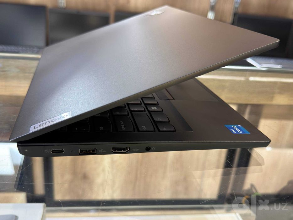 Lenovo ThinkPad E14 Gen2 Core i5-1135G7 ram 8 ssd 128