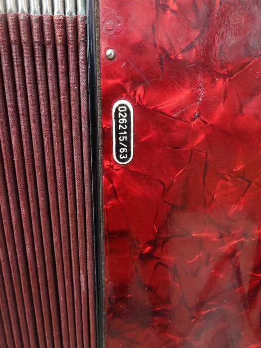 продавам чуроликащ инстромент за пиянски събирания и за други цели