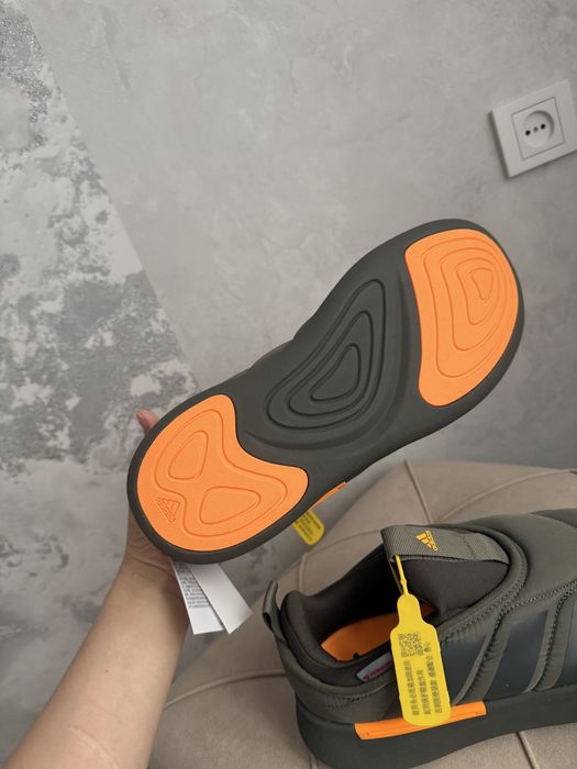Слипоны Adidas оригинал 42 размер