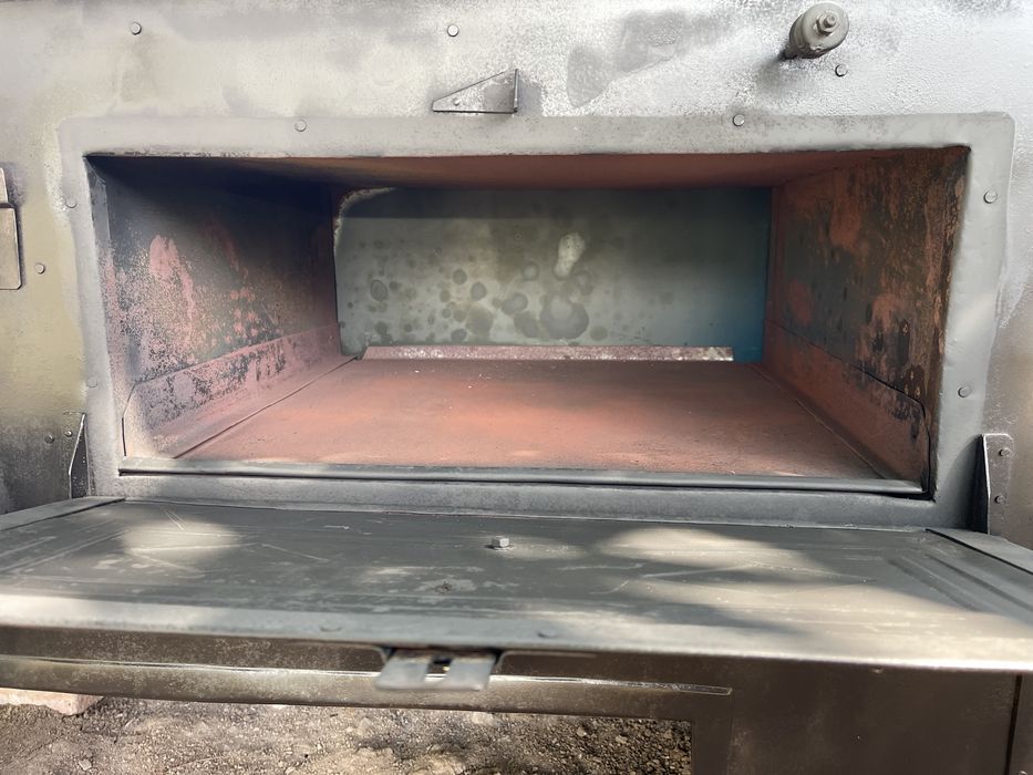 Продавам метална готварска печка