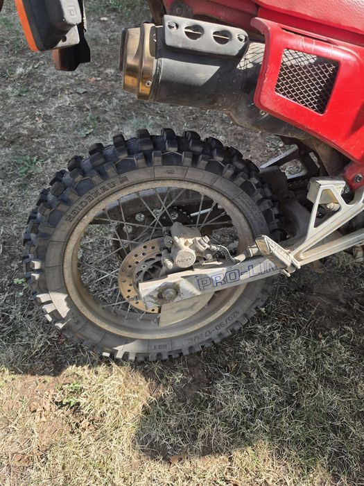Honda NX  650  Dominator