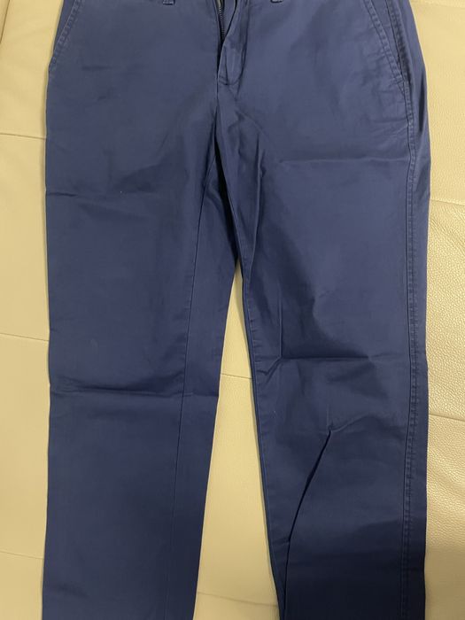 Pantaloni barbati Guess