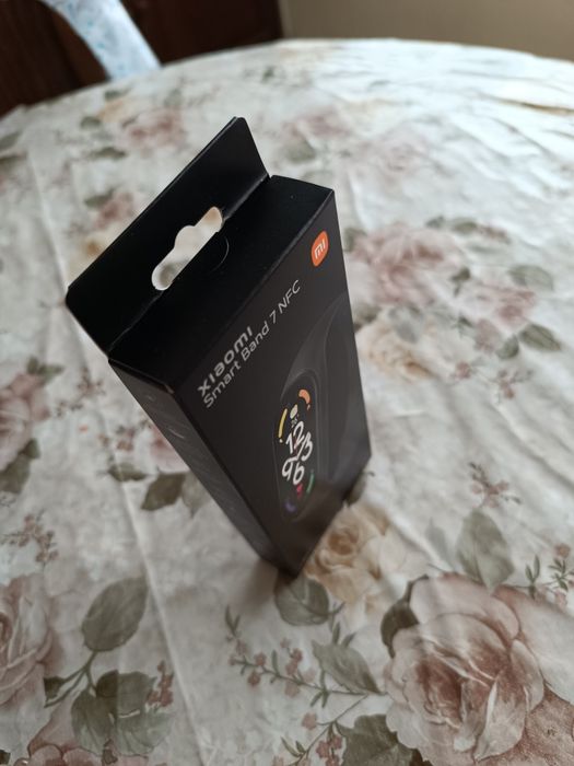 Смарт гривна Xiaomi bans 7