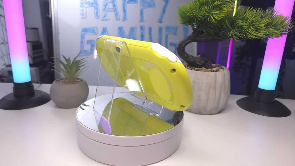 Sony PlayStation Vita Slim 2000 Lime Green – Japan Premium, Modată, 64GB