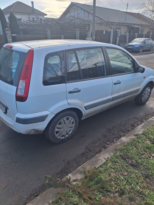 Vand ford  fusion 2007 ,al doilea prorietar , stare buna