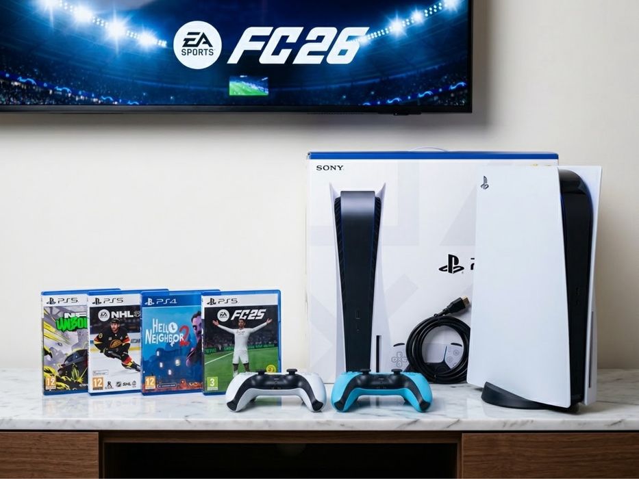 PlayStation 5 + 2 геймпада + 5 игр