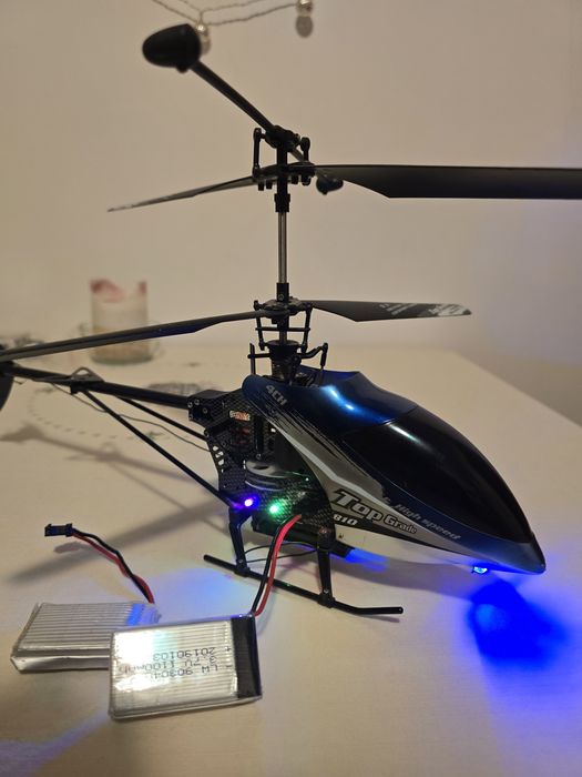Elicopter 4ch radiocomanda cu camera