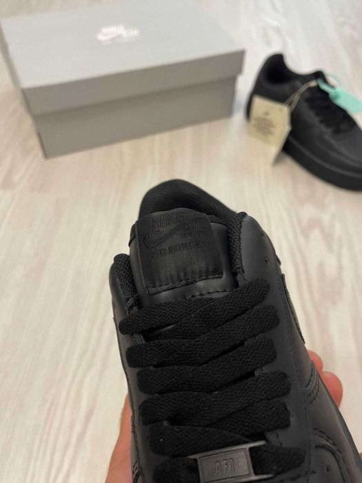 Nike Air Force 1 Low Triple Black 36-44 (Livrare cu verificare)
