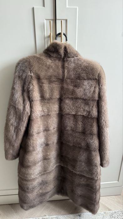 Прлдам шубу в хорошем состояний