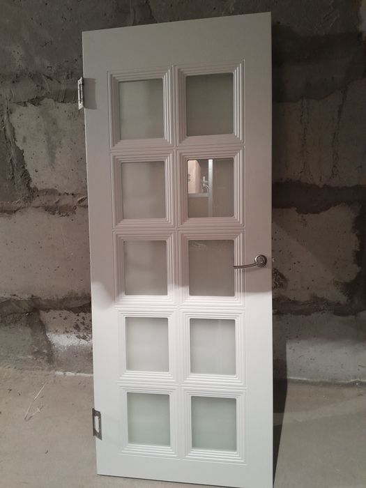 Двери межкомнатные белые