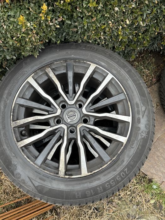 Vand jante volvo 205/55 R16 (5x108) cu caciucuri M+S bune!!