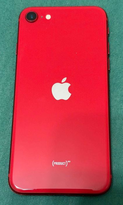Продавам IPhone SE 128 GB