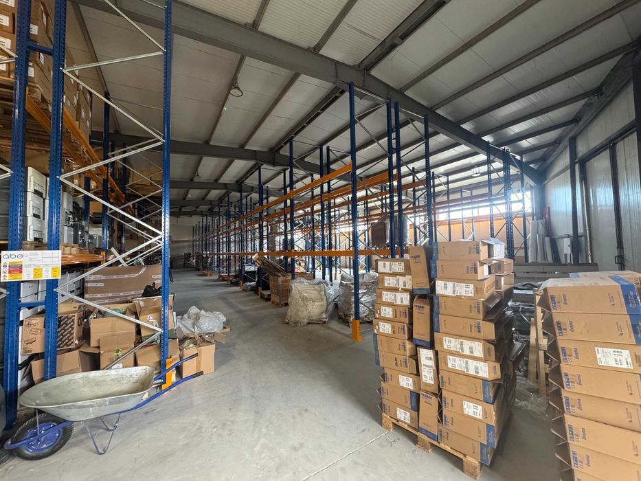 СПОДЕЛЕН СКЛАД ПОД НАЕМ , ПАЛЕТНИ МЕСТА