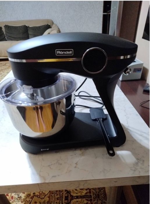 Миксер Rondell RDE-1401 черный