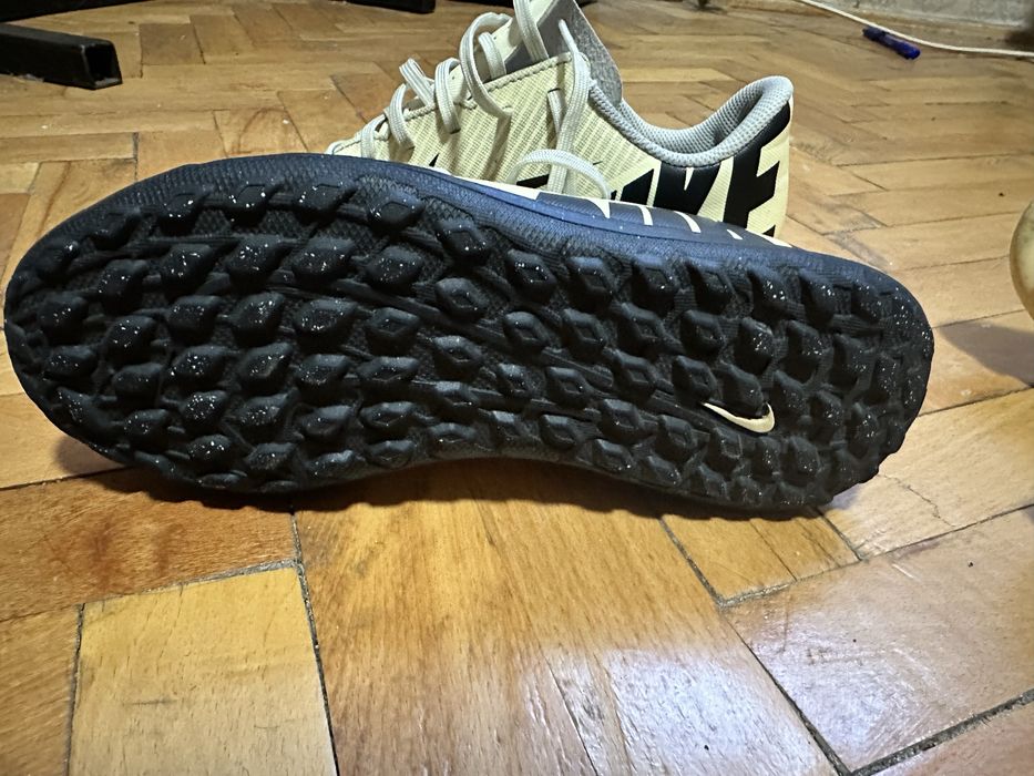 Vand Adidasi Nike MERCURIAL marimea 38