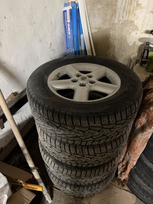 Диски с шинами 235/60 R16